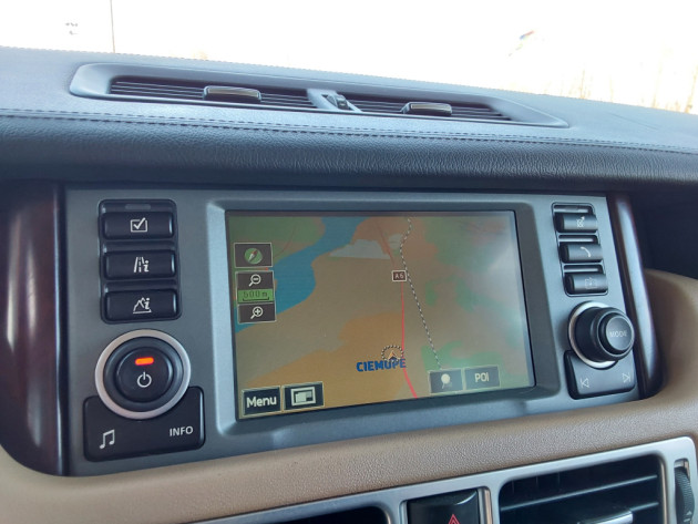 Land Rover RangeRover3.6D200kw 05.07` - attēls 18