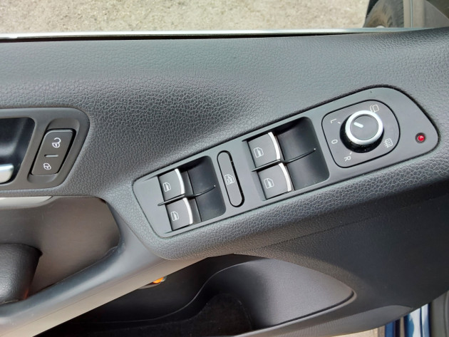 VW Tiguan2.0TDiStyleTech6ātr.āda,06.14` - attēls 14