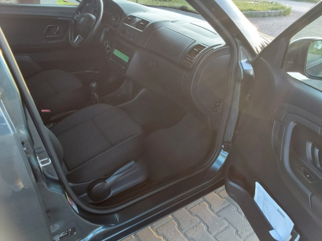 Skoda Fabia Ambition1.6TDi 66kw,07.14` - attēls 20