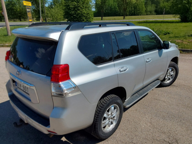 Toyota Land Cruiser 6ātr., 3.0TDi127kw,12.10` - attēls 2