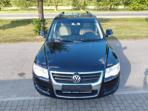 VW Touareg 2.5TDi 120kW 6ātr.,4X4 08.08` - attēls 5