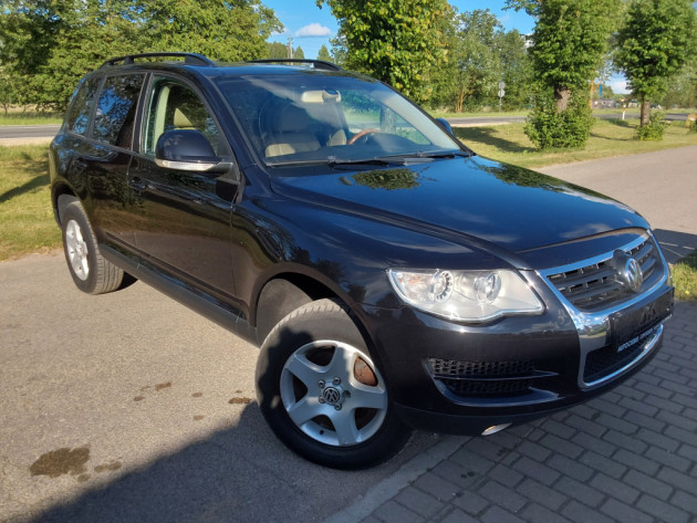 VW Touareg 2.5TDi 120kW 6ātr.,4X4 08.08` - attēls 3