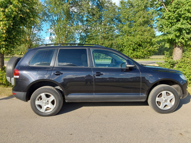 VW Touareg 2.5TDi 120kW 6ātr.,4X4 08.08` - attēls 8