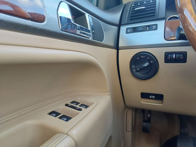 VW Touareg 2.5TDi 120kW 6ātr.,4X4 08.08` - attēls 13