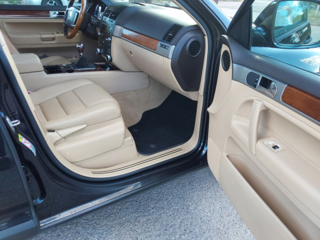 VW Touareg 2.5TDi 120kW 6ātr.,4X4 08.08` - attēls 22