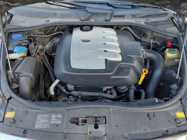 VW Touareg 2.5TDi 120kW 6ātr.,4X4 08.08` - attēls 35