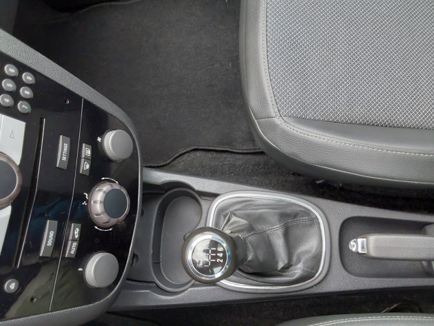 Opel Corsa 1.7CDTi,92kW,Cosmo,5d,05.07` - attēls 15