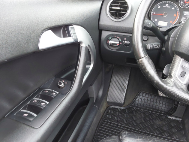 Audi A3 Cabrio 2.0TDi automatic 07.12` - attēls 8