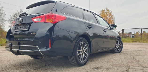 Toyota Auris 2.0D4D 91kW 04.15` - attēls 34