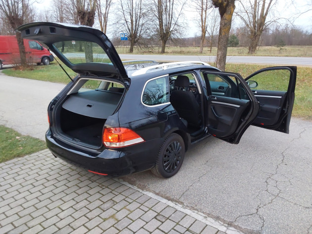 VW GolfVI 2.0 TDI 6ātr.Highline03.11` - attēls 9
