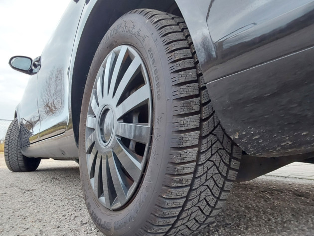 VW GolfVI 2.0 TDI 6ātr.Highline03.11` - attēls 30