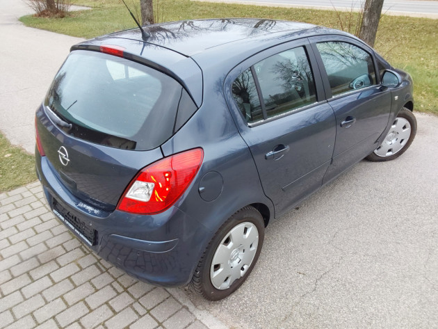 Opel Corsa 1.7CDTi,92kW,Cosmo,5d,05.07` - attēls 2