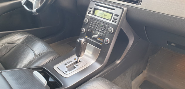 Volvo V70 2.4D5 Automatic 12.09` - attēls 13