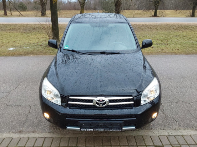 Toyota RAV4 2.2D4D 100kW4X4 Executive04.09` - attēls 5