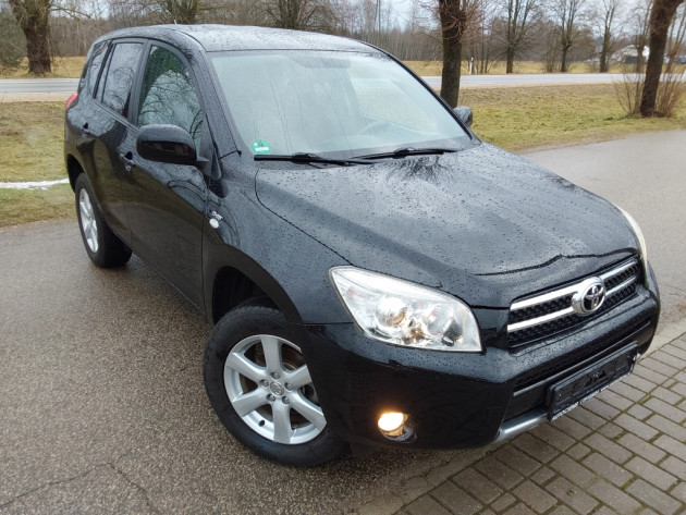 Toyota RAV4 2.2D4D 100kW4X4 Executive04.09` - attēls 3