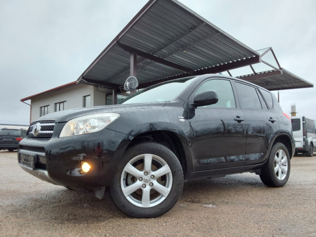 Toyota RAV4 2.2D4D 100kW4X4 Executive04.09` - attēls 36