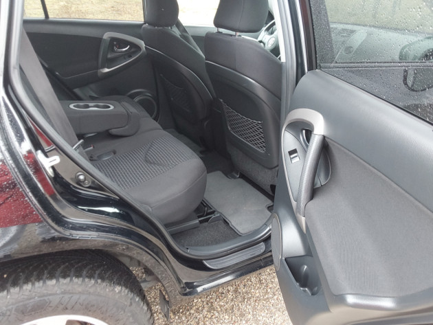 Toyota RAV4 2.2D4D 100kW4X4 Executive04.09` - attēls 27