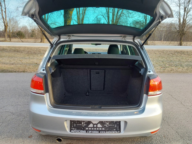 VW Golf VI 1.6TDi automatic,Style,5d,02.12` - attēls 25