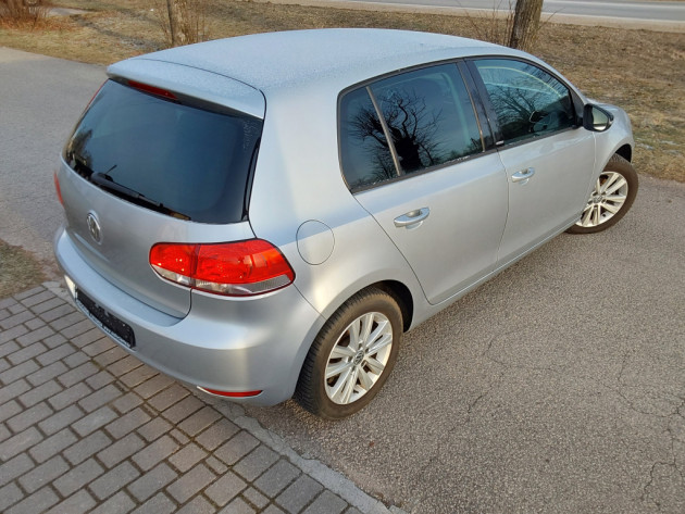 VW Golf VI 1.6TDi automatic,Style,5d,02.12` - attēls 2