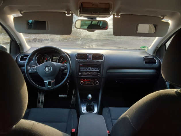 VW Golf VI 1.6TDi automatic,Style,5d,02.12` - attēls 16