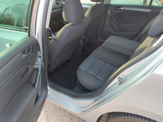 VW Golf VI 1.6TDi automatic,Style,5d,02.12` - attēls 21