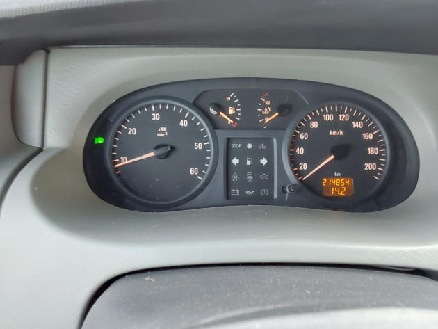 Opel Vivaro 1.9CDTi 74kw,8 v.07.04` - attēls 21
