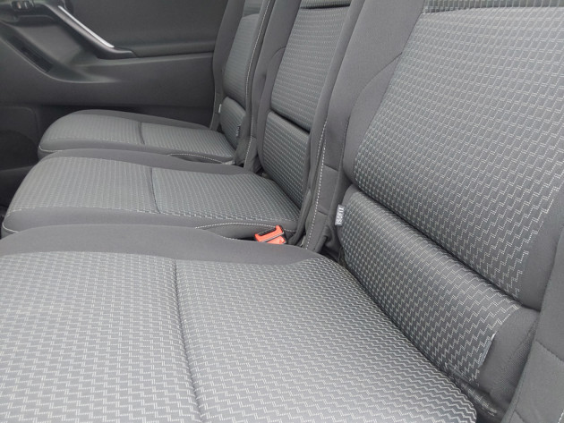 Toyota Verso 1.6D4D 82kw 6ātr.,12.14` - attēls 29