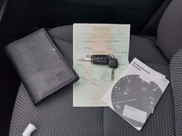 Toyota Verso 1.6D4D 82kw 6ātr.,12.14` - attēls 38