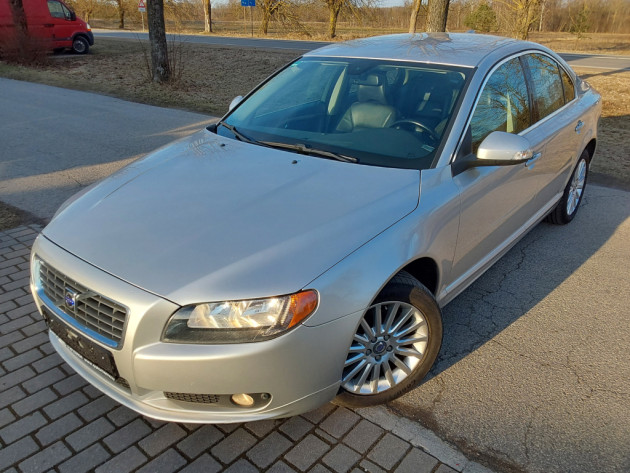 Volvo S80 2.4D5 Summum autom.04.08` - attēls 1