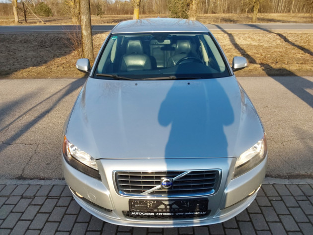 Volvo S80 2.4D5 Summum autom.04.08` - attēls 6