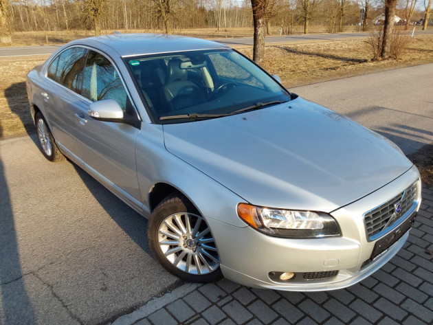 Volvo S80 2.4D5 Summum autom.04.08` - attēls 3