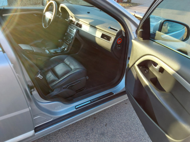Volvo S80 2.4D5 Summum autom.04.08` - attēls 15