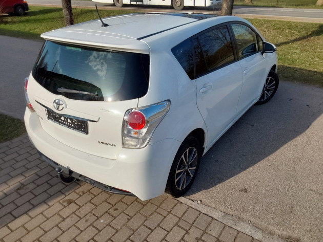 Toyota Verso 1.6D4D 82kw 6ātr.,12.14` - attēls 4