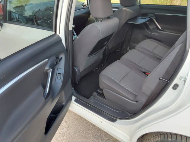 Toyota Verso 1.6D4D 82kw 6ātr.,12.14` - attēls 27