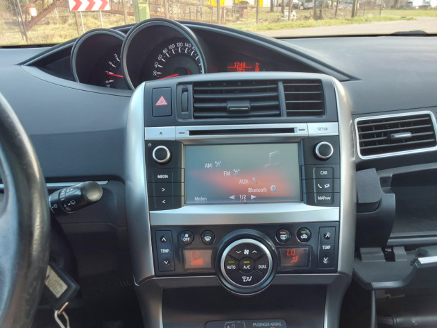 Toyota Verso 1.6D4D 82kw 6ātr.,12.14` - attēls 22