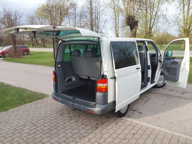 VW Caravelle1.9TDi,9v.,09.09` - attēls 9