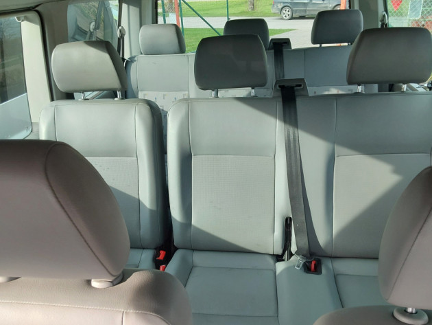 VW Caravelle1.9TDi,9v.,09.09` - attēls 16