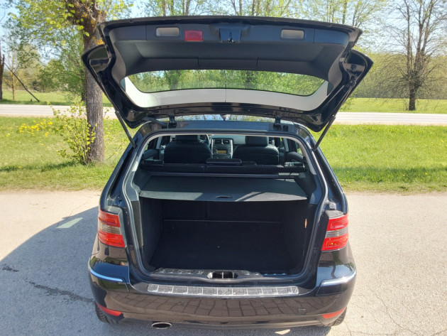 Mercedes Benz B200 D Automatic 02.09` - attēls 26