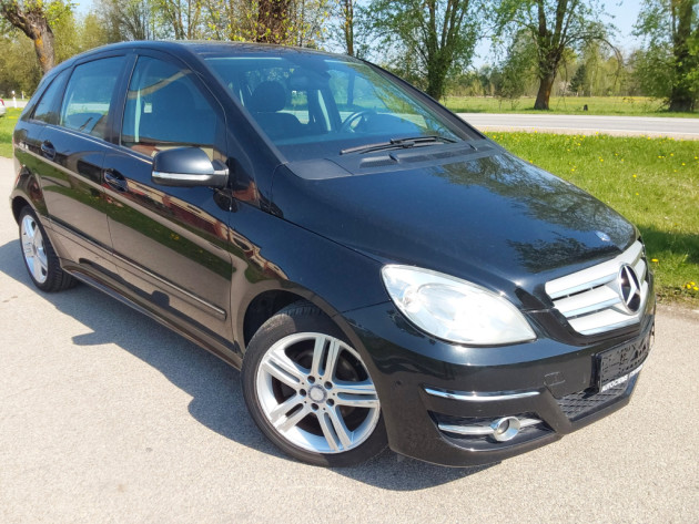 Mercedes Benz B200 D Automatic 02.09` - attēls 1
