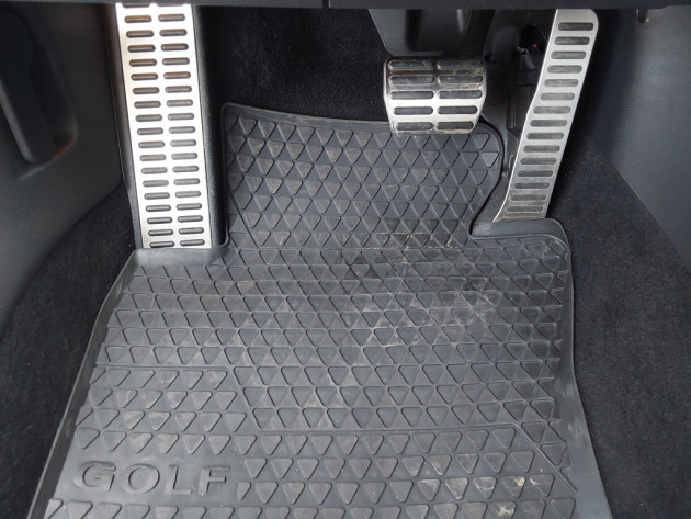VW Golf VI 1.6TDi automatic,Style,5d,02.12` - attēls 14