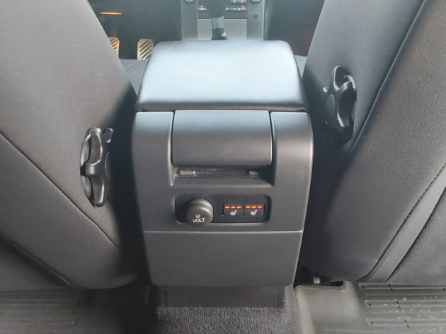Volvo V70 2.4D5 Momentum,6ātr.,12.07` - attēls 20