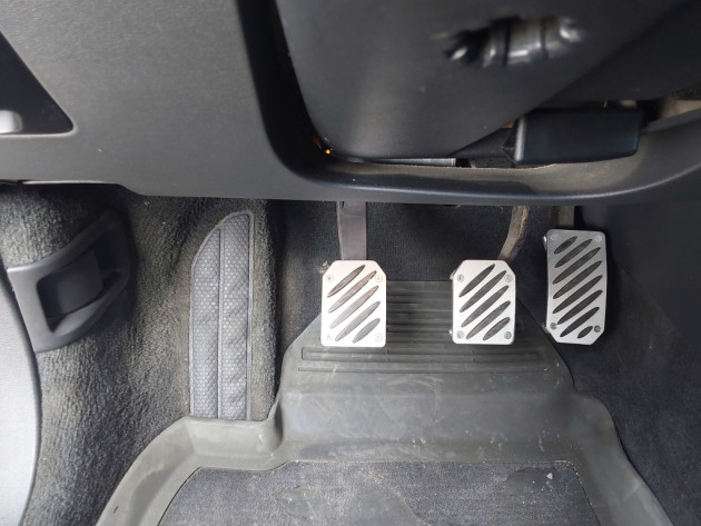 Volvo V70 2.4D5 Momentum,6ātr.,12.07` - attēls 17