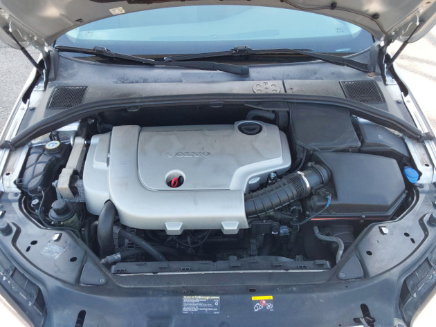 Volvo V70 2.4D5 Momentum,6ātr.,12.07` - attēls 27