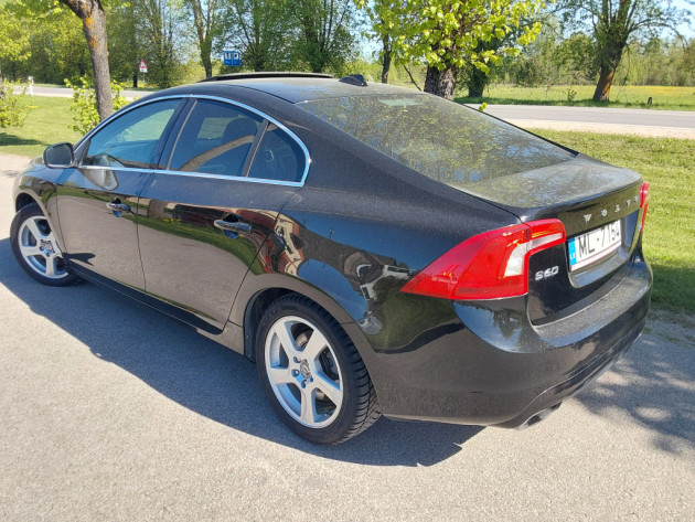 Volvo S60,automāts,2.5i184kw 2014g - attēls 4