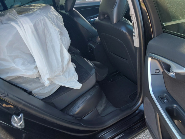 Volvo S60,automāts,2.5i184kw 2014g - attēls 18