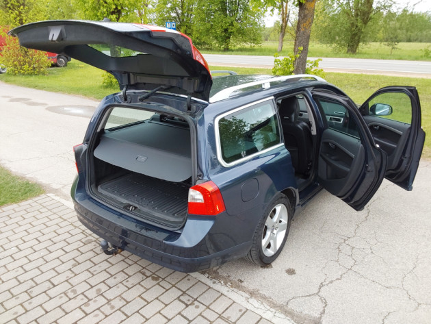 Volvo V70 2.4D5 Automatic 12.09` - attēls 10