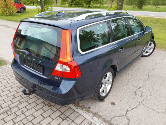 Volvo V70 2.4D5 Automatic 12.09` - attēls 2