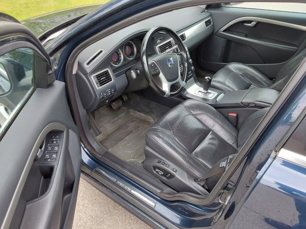 Volvo V70 2.4D5 Automatic 12.09` - attēls 11