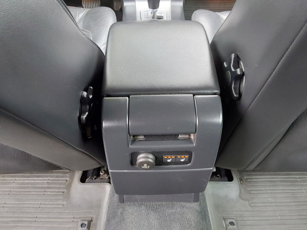 Volvo V70 2.4D5 Automatic 12.09` - attēls 23