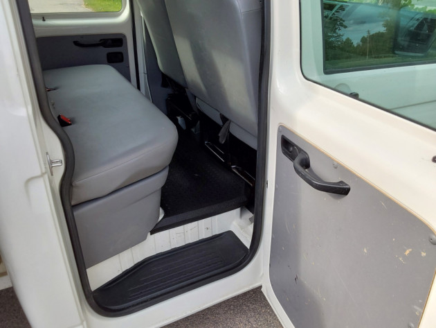 VW T5 1.9TDi 75kw,6vietas,kravas 05.07` - attēls 19